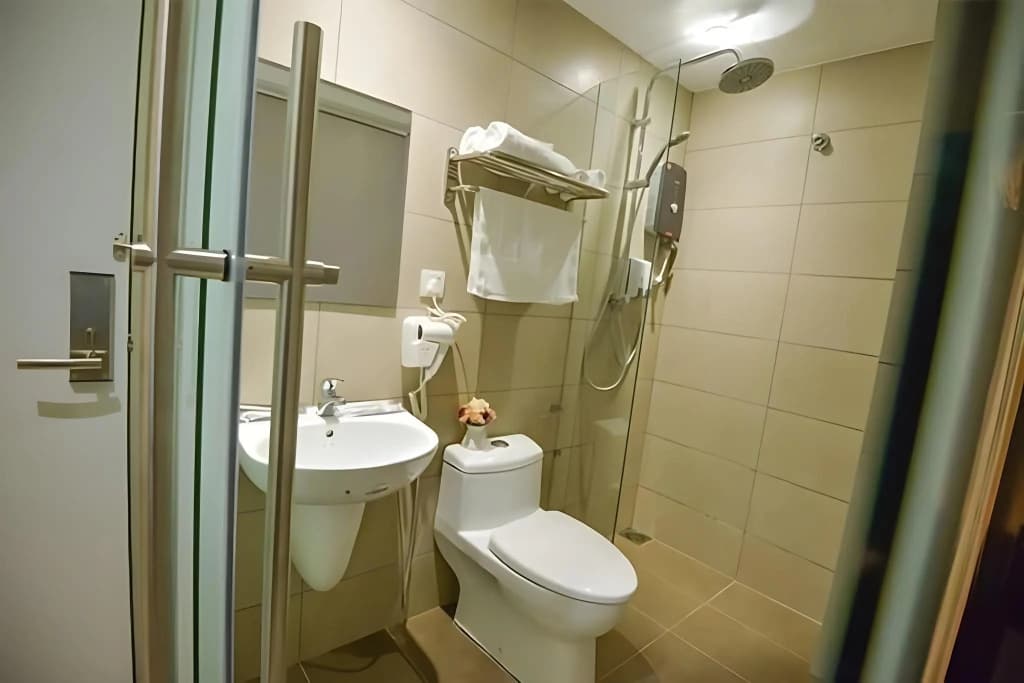 Geo Boutique Hotel - Seri Kembangan - photo 8
