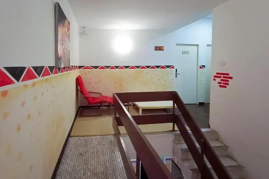 OYO HOME 90260 Natol Homestay London - photo 3