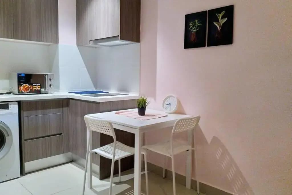 HB1512- Hyve Studio unit, Lake view, Cyberjaya, Free Wi-Fi, Free Parking, Netflix,Pool - photo 13
