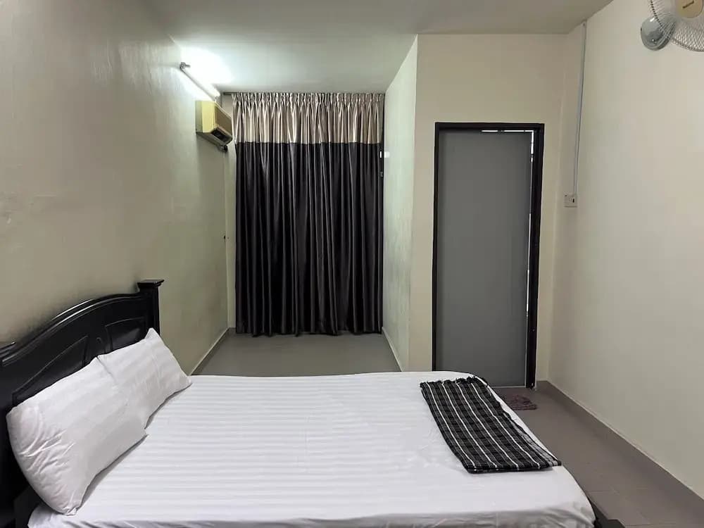Hotel O Hifi Rooms - photo 5