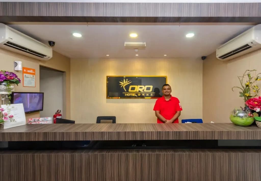 OYO 1214 Oro Hotel - photo 17