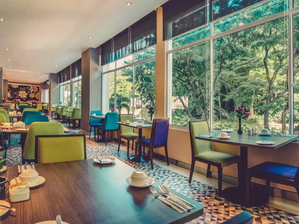 Mercure Kota Kinabalu City Centre - photo 41
