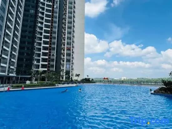 R&F Princess Cove Boutique Homestay By Wan Li Property Management - photo 2