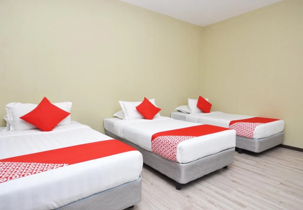 ADA Hotel & Apartment by OYO Rooms - photo 5