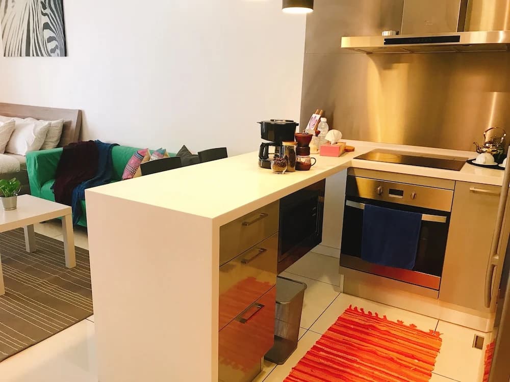 7kgTravellerHome  KLCC-COSY Studio - photo 26