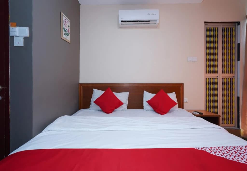 OYO 1094 Q One Hotel Dengkil - photo 6