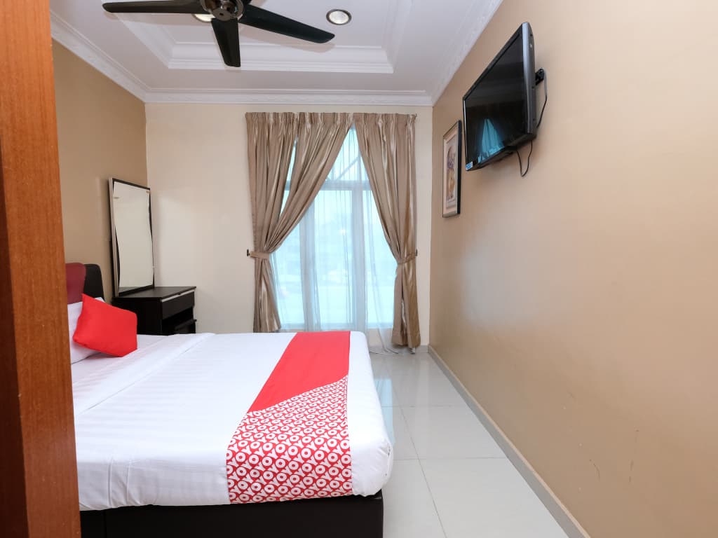 Swing & Pillows @ Ayuni Hotel, Bangi Selangor - photo 19