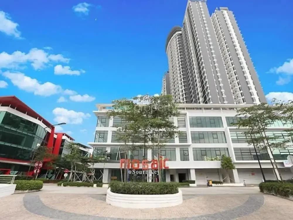 MidValley MegaMall View Southkey Mosaic 2BR 2FREE By Natol - photo 1