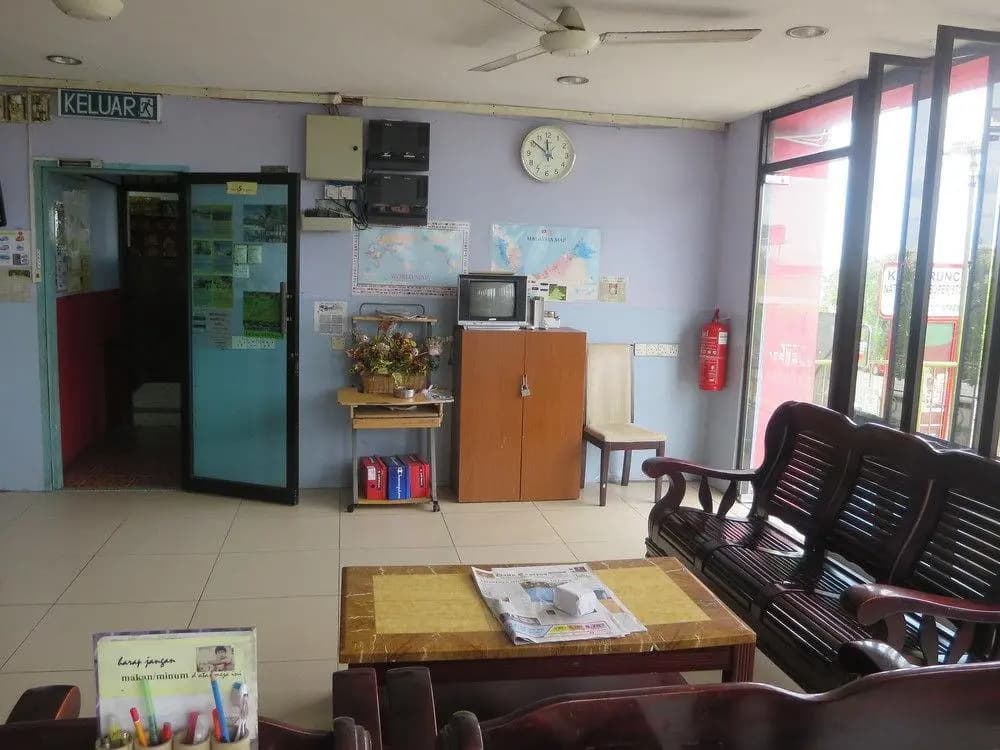 A&j Budget Hotel - photo 2
