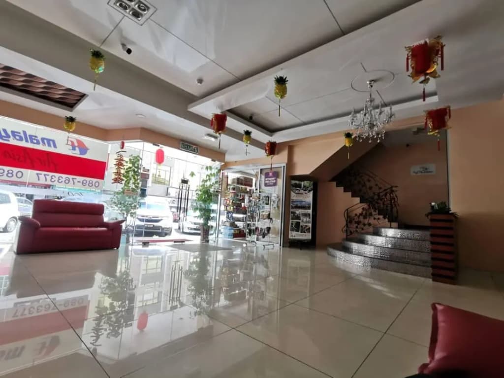 Prince Hotel - photo 17