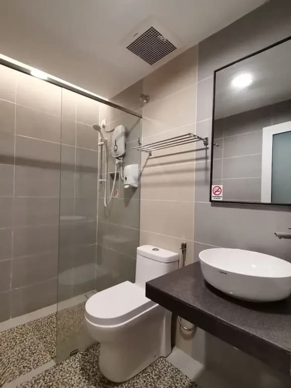 Lumut Hotel - photo 10