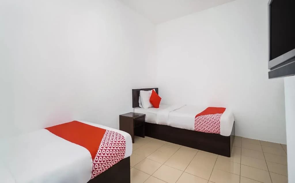 Hotel Star Inn - photo 6