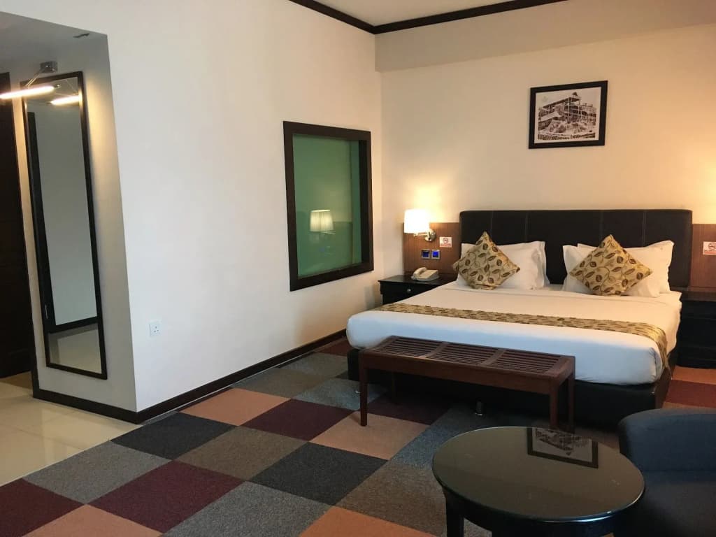 Kinta Riverfront Hotel & Suites - photo 4