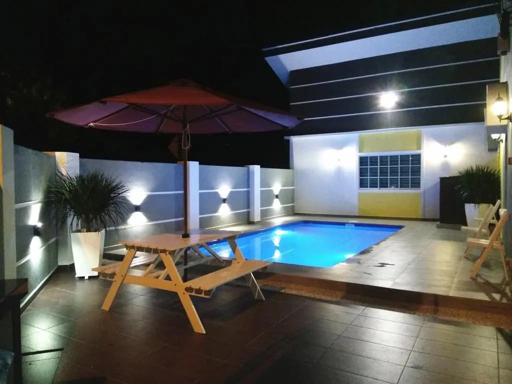 H & H Guesthouse 1 - photo 18