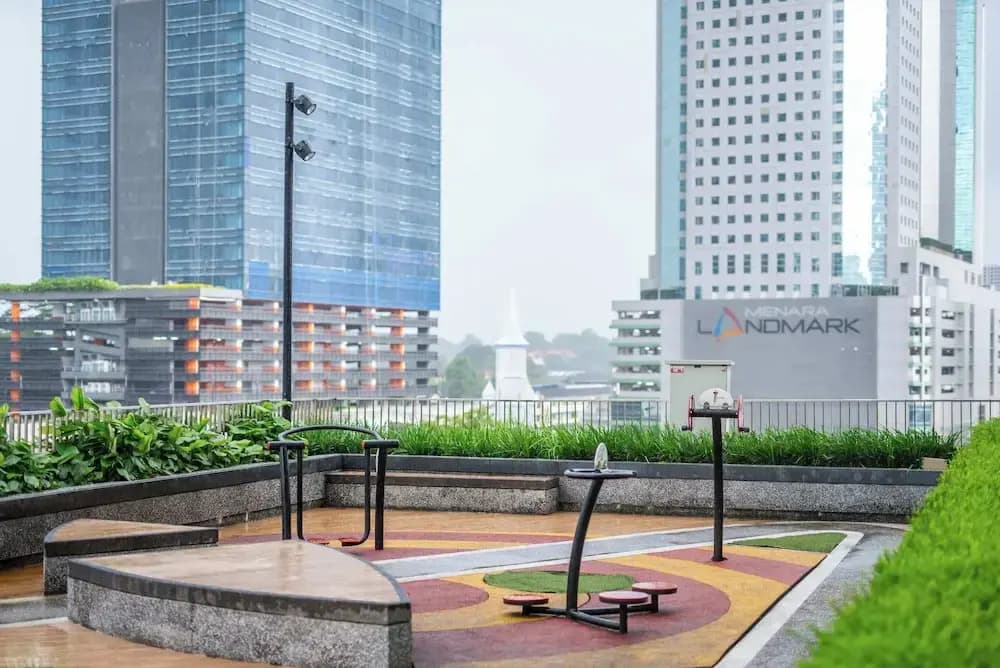 Bright 2BR Suasana Near JB Sentral CIQ - photo 1