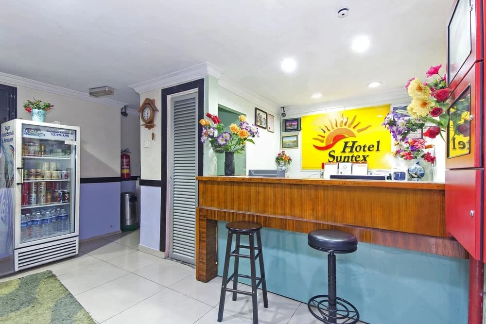 OYO 329 Suntex Hotel - photo 10