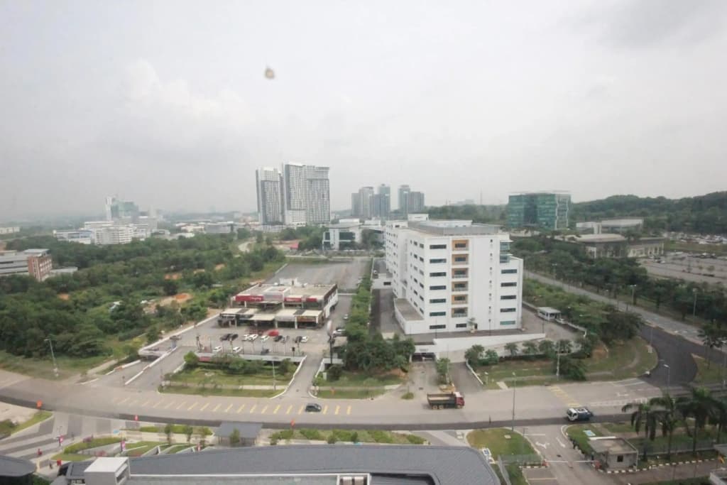 Hid SOHO at KANVAS WiFi Netflix KLIA - photo 20