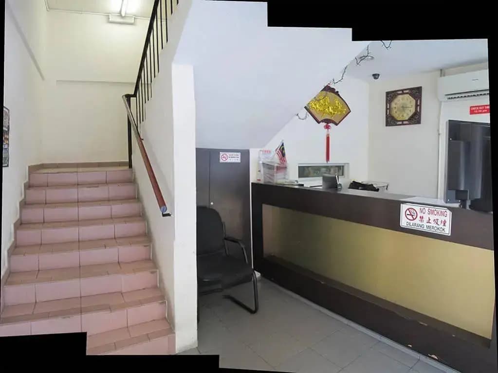 JRL Budget Inn Hotel - photo 7