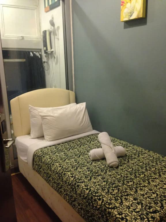 Woodpecker Lodge Kuching - photo 26