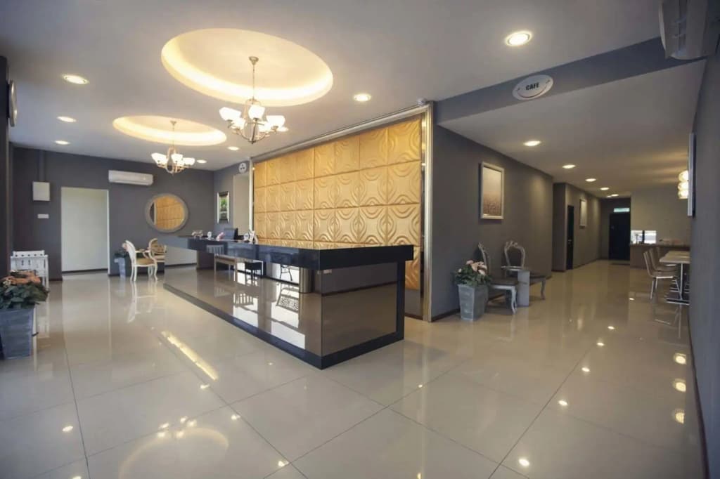 OYO 383 V3 Hotel Nusajaya - photo 2