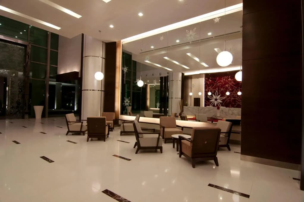 Sunshine Services Apartment - photo 21