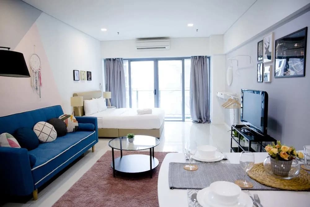 Summer Suites Residences By Plush - photo 3