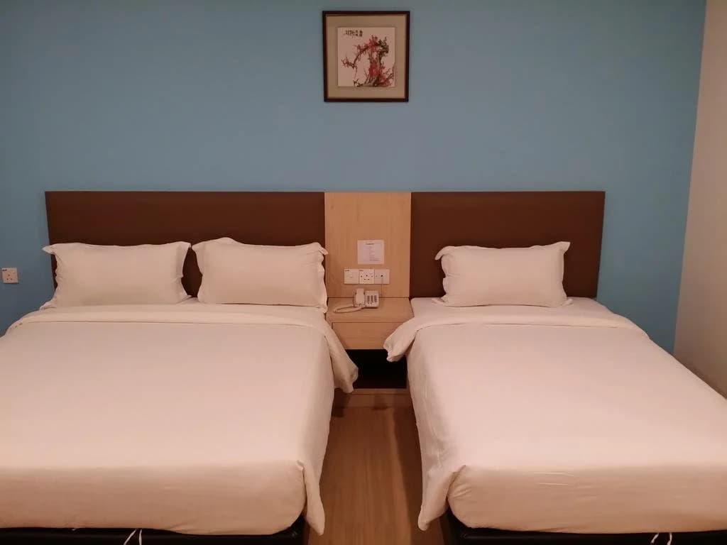 MJ Hotel - photo 19