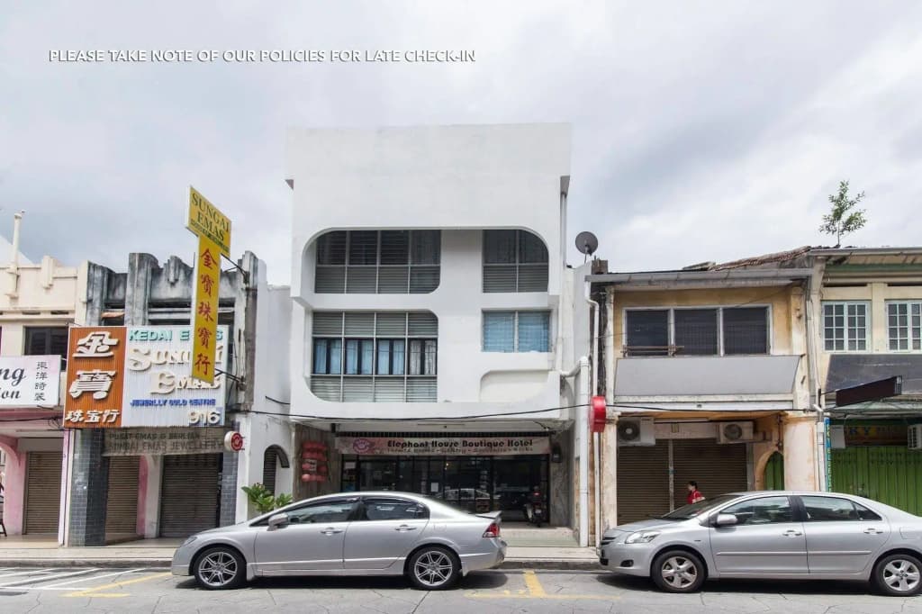ZEN Rooms Campbell Street Penang - photo 1