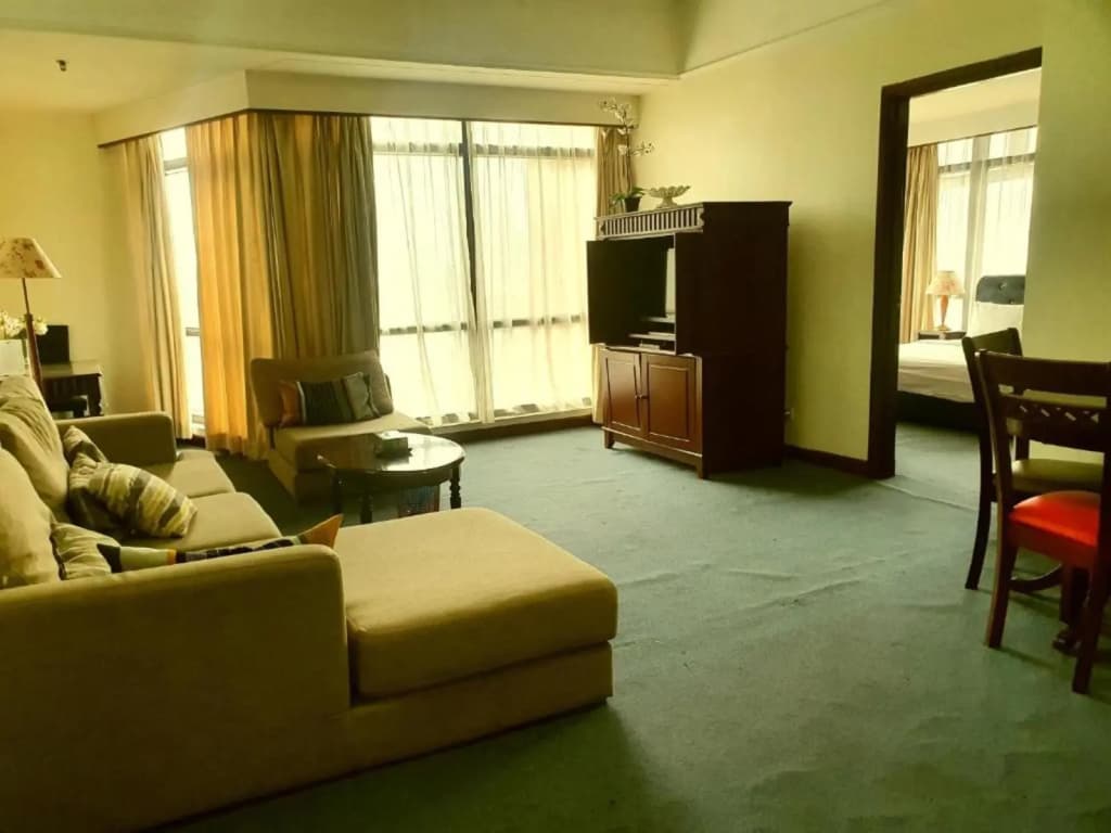Moonlight Service Suite - photo 3