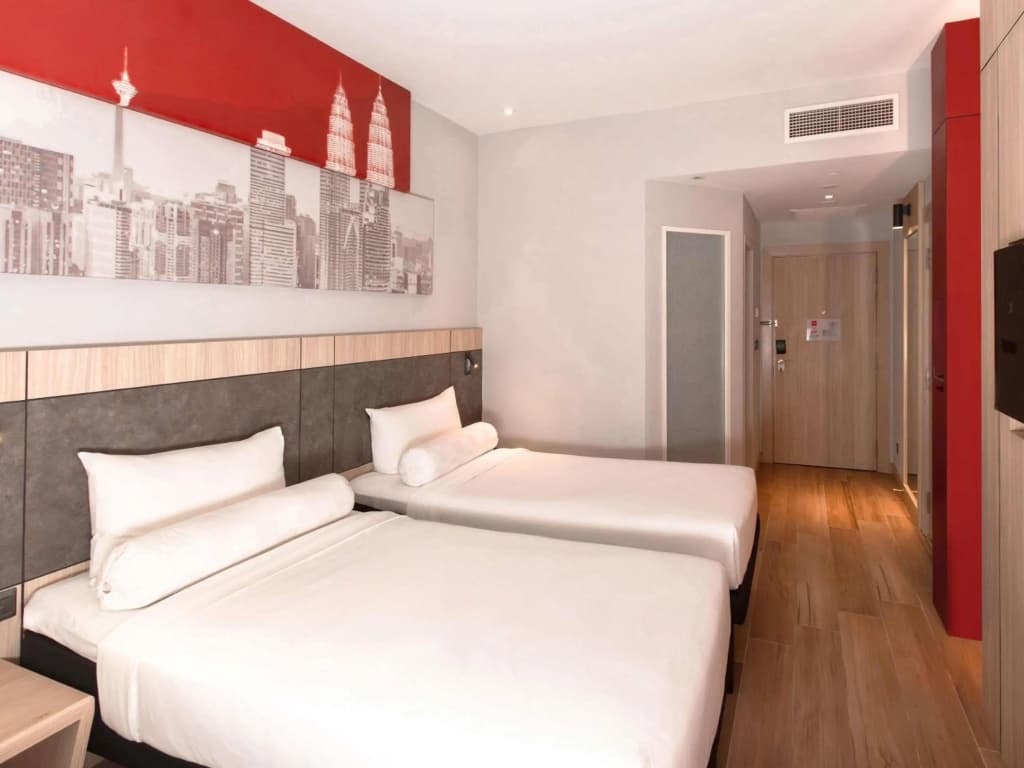 Ibis Kuala Lumpur City Centre Hotel - photo 34