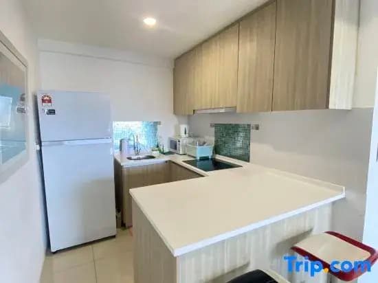Tropicana 218 Macalister by Keith - photo 5
