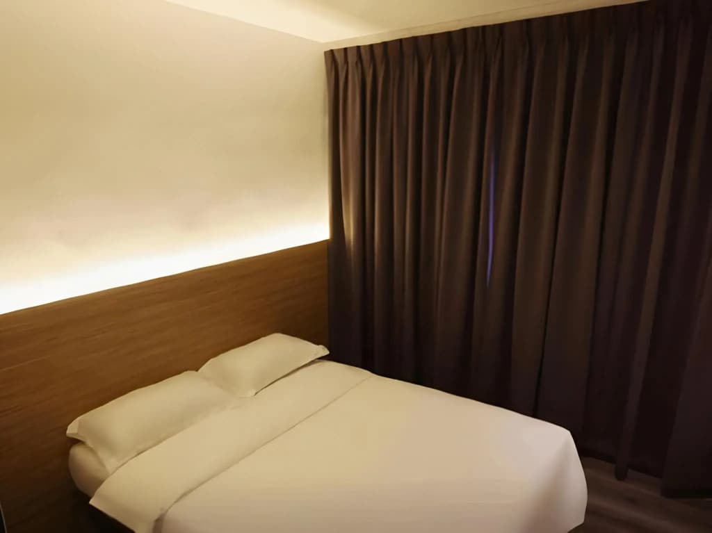 Place2Stay - Chinatown - photo 19