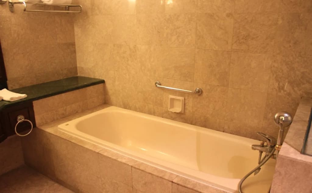 Queens Service Suite at Times Square - photo 6