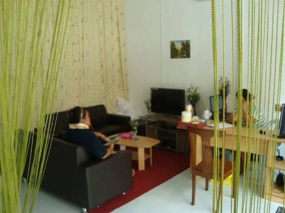 River Golden House - Hostel - photo 8
