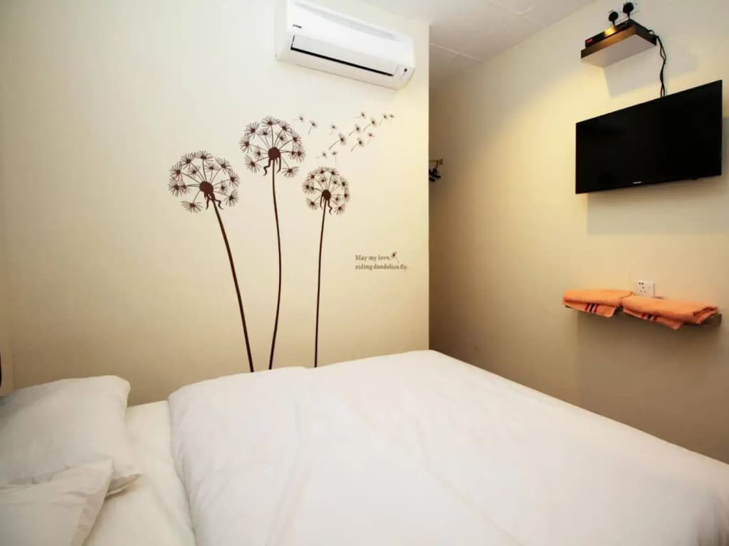 Oyo 90155 Bmw 1 Hotel - photo 5