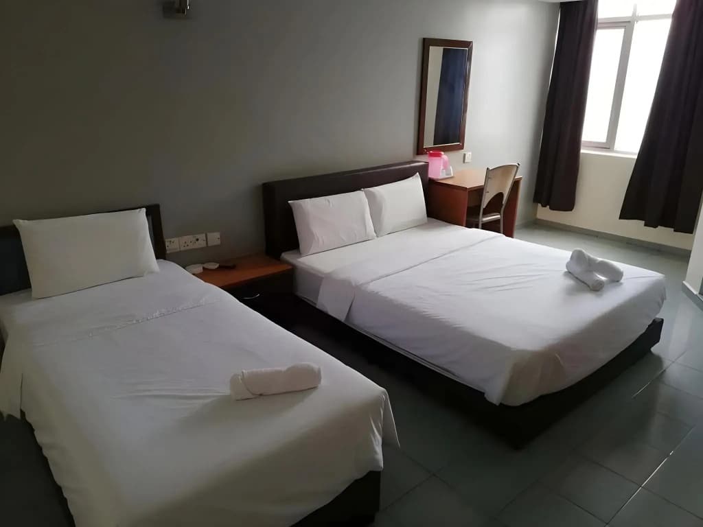 Lee Hotel - photo 2