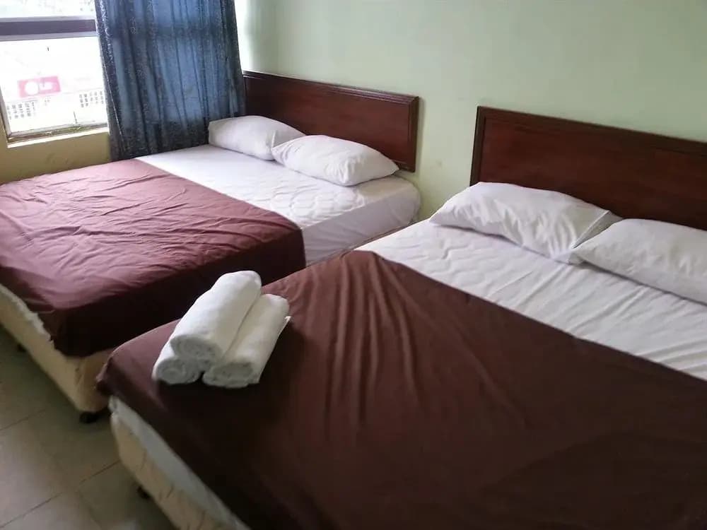 Century Rest Inn - photo 3
