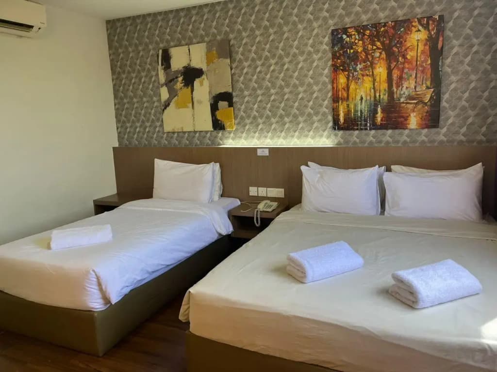 Hotel Darul Makmur - photo 21