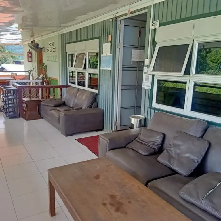 OYO 90366 Home Valley Guesthouse Tambunan - photo 7