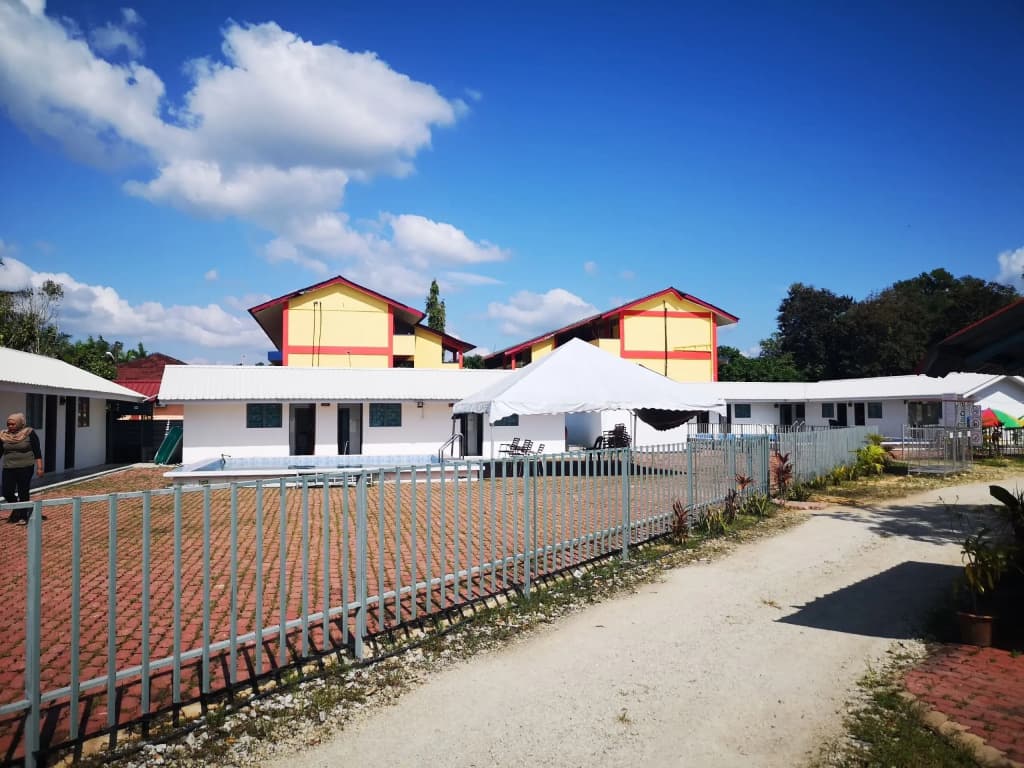 Capital O 90423 Teratai Chalet - photo 15