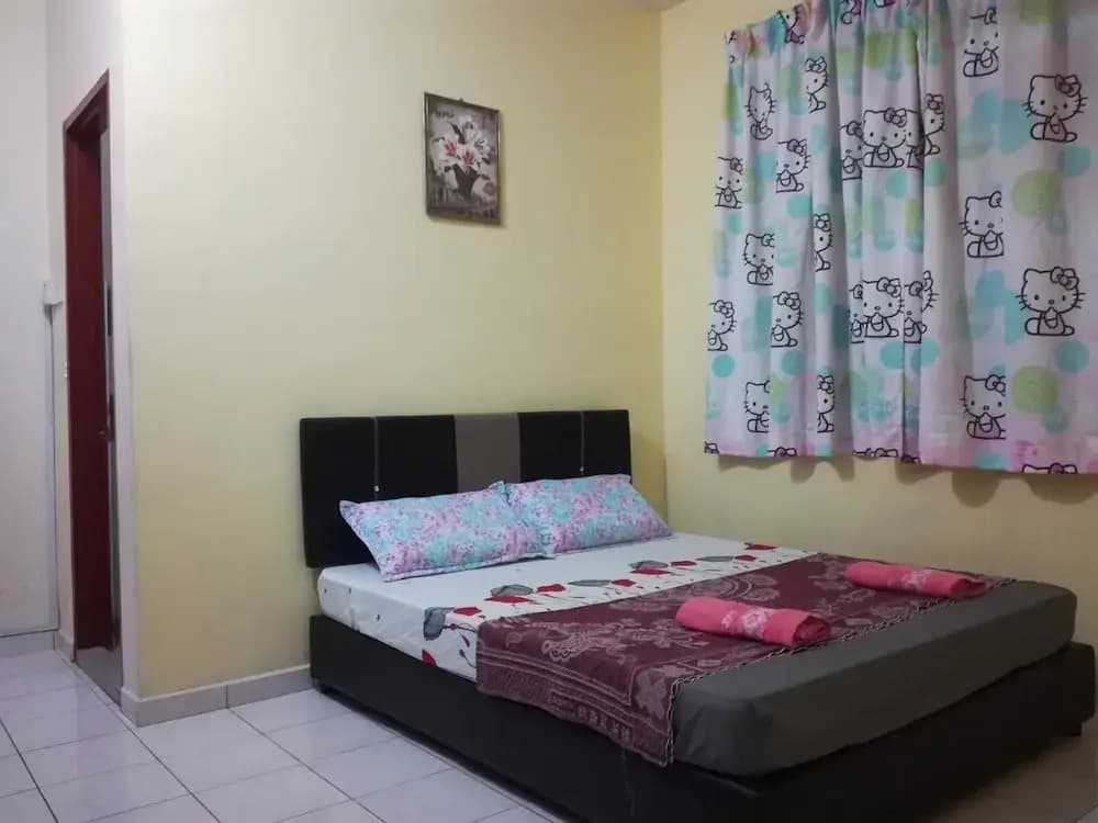 Sweet Angkasa Homestay - photo 1