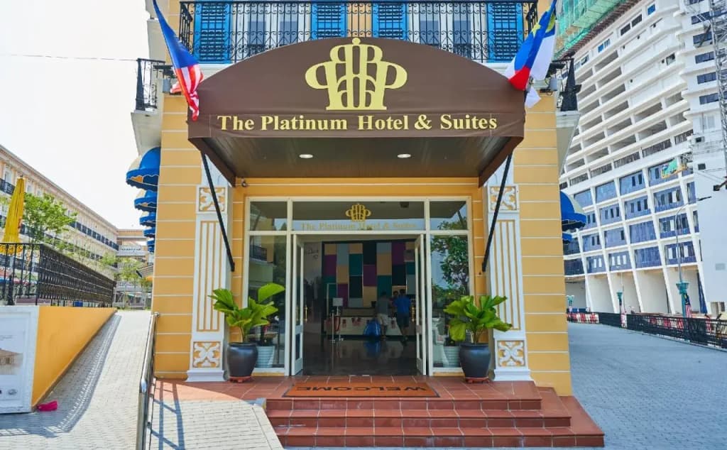 The Platinum Hotel & Suites - photo 16