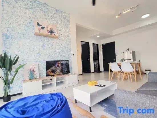 Skyblue 2 Rooms Apartment, 4+2 Pax @ Urban Suites - photo 1