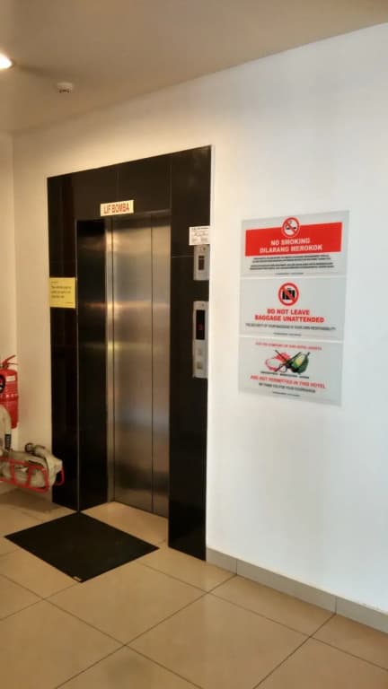 Hotel Desaria - photo 11