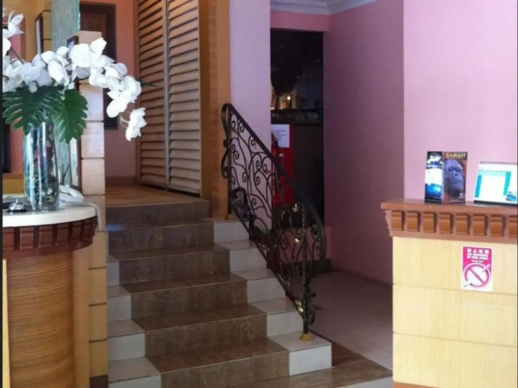 D' Borneo Hotel - photo 2