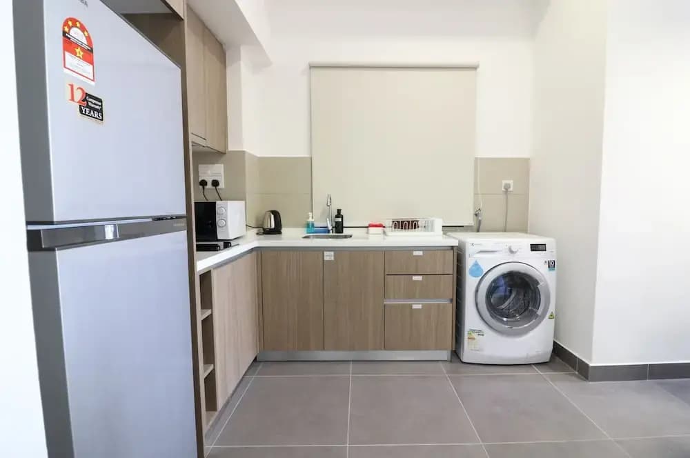 Victoria Home Sentrio Suites - photo 25