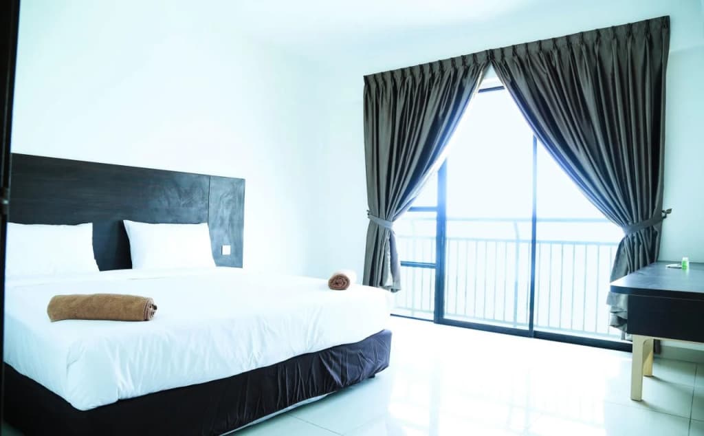Marina Heights Resort - photo 1