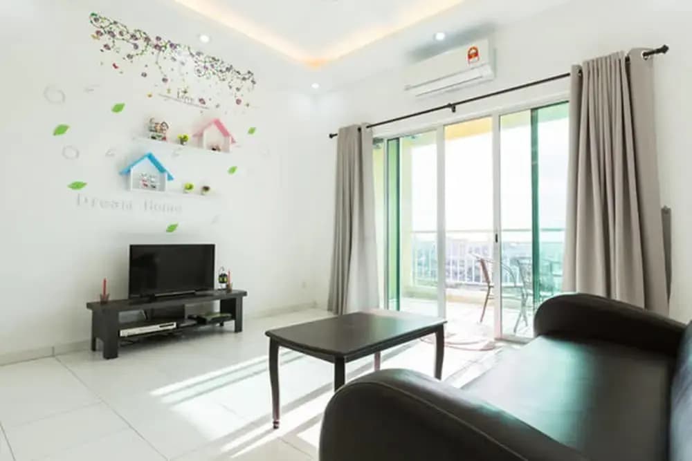 Sky Holiday Home - City View - photo 2