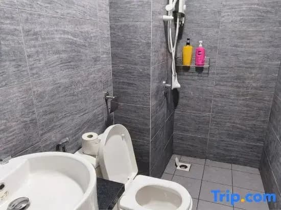 #GA4, Comfy 2R2B Modern High-Floor Retreat - photo 3