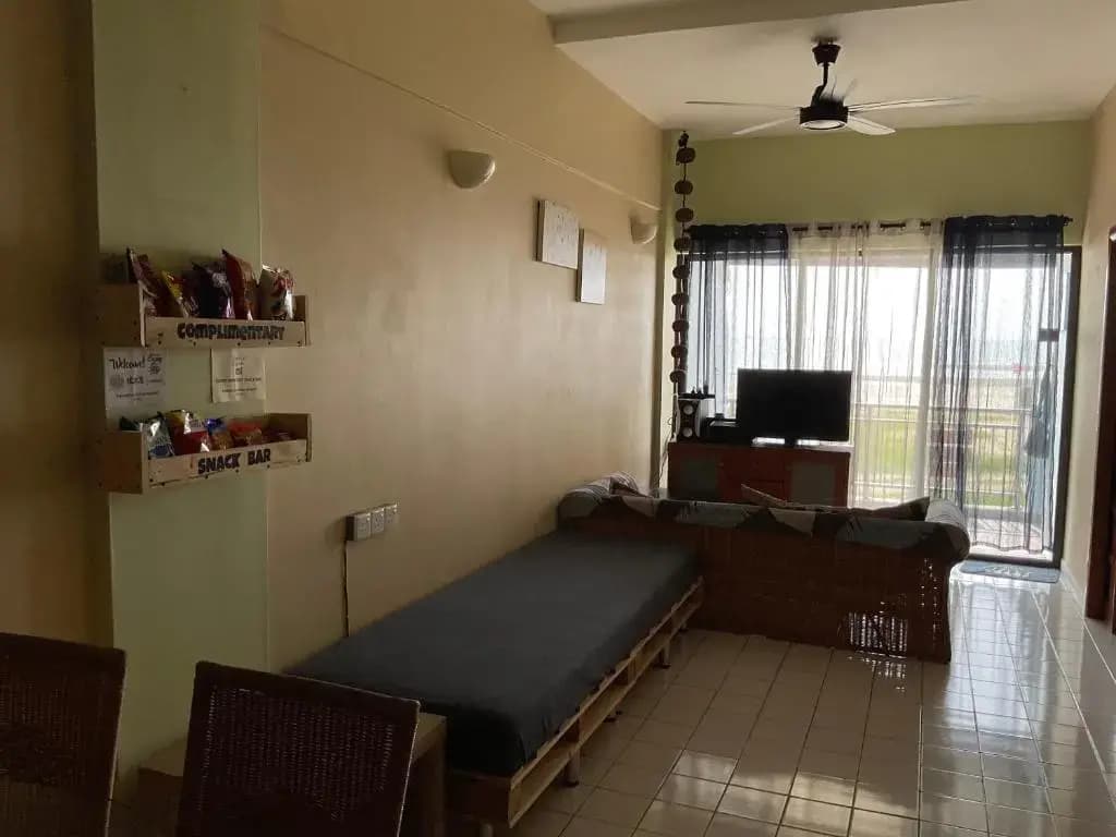 Port Dickson Paradise Lagoon Beachfront Apartment - photo 2